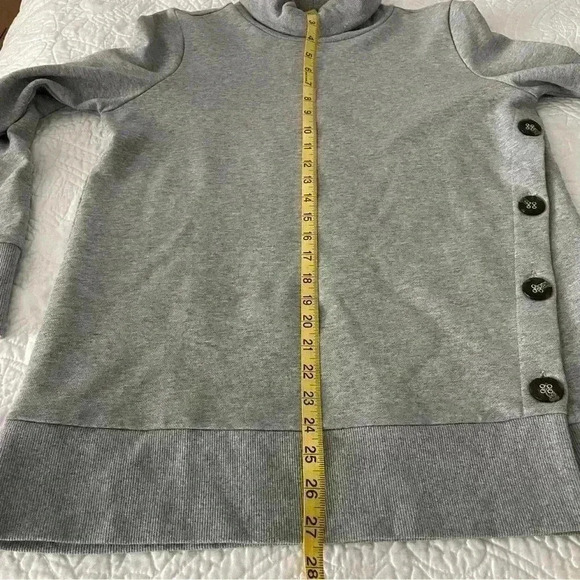 Soft Surroundings‎ Lidia Side Button Cotton Turtleneck Sweatshirt Gray Size M - Picture 8 of 8
